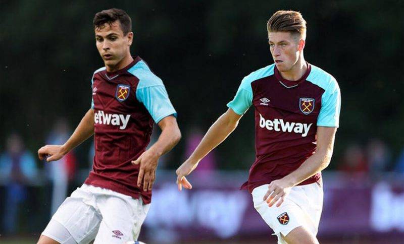 与其他足球 与其他足球